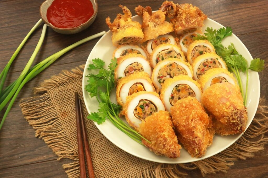 Cách làm mực nhồi thịt chiên giòn hấp dẫn
